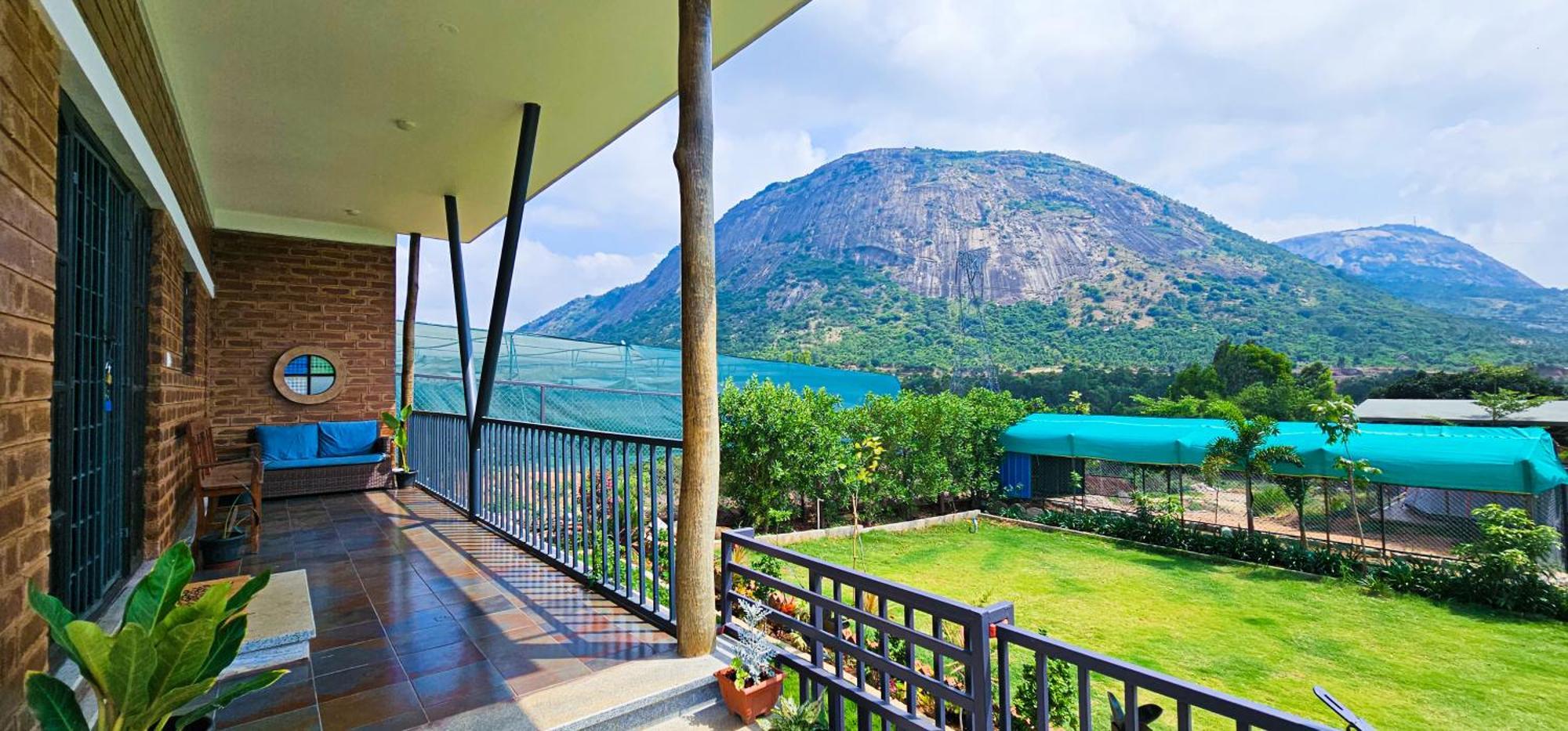 Hotel Stone Hills Nandigunda Esterno foto